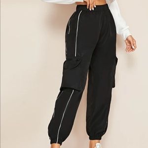 Windbreaker cargo joggers